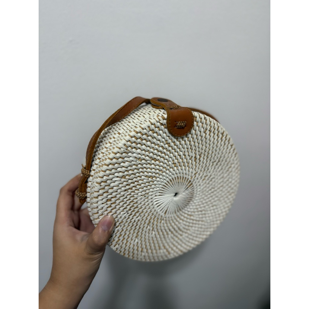 TAS SETEMPANG ANYAM PANTAI