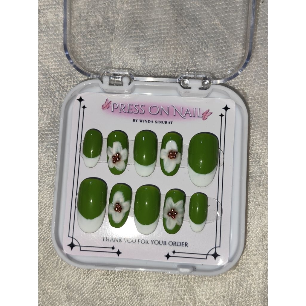 press on nail