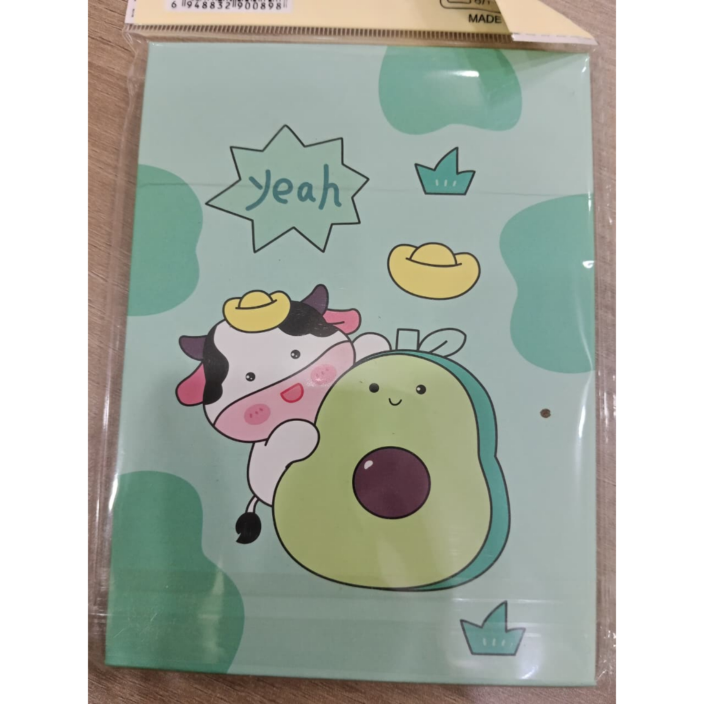 kaca buku lipat