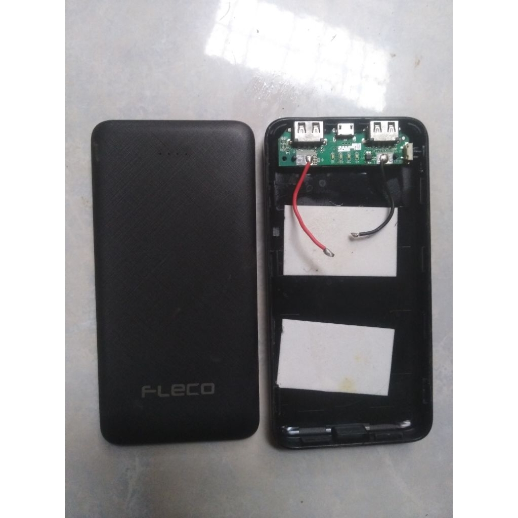Modul dan casing powerbank Fleco