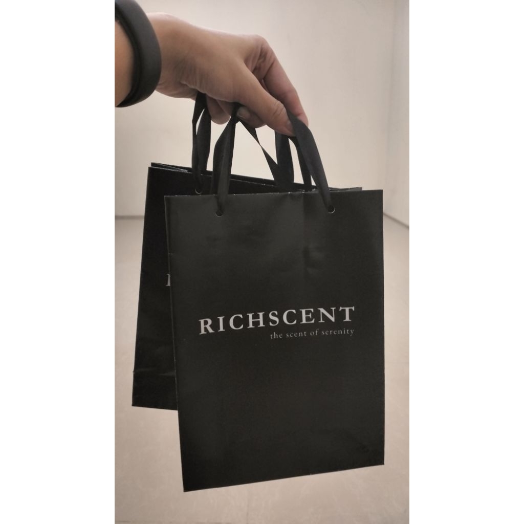 Beli dari Carousell