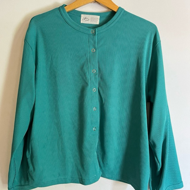 PRELOVED // Cardi tosca