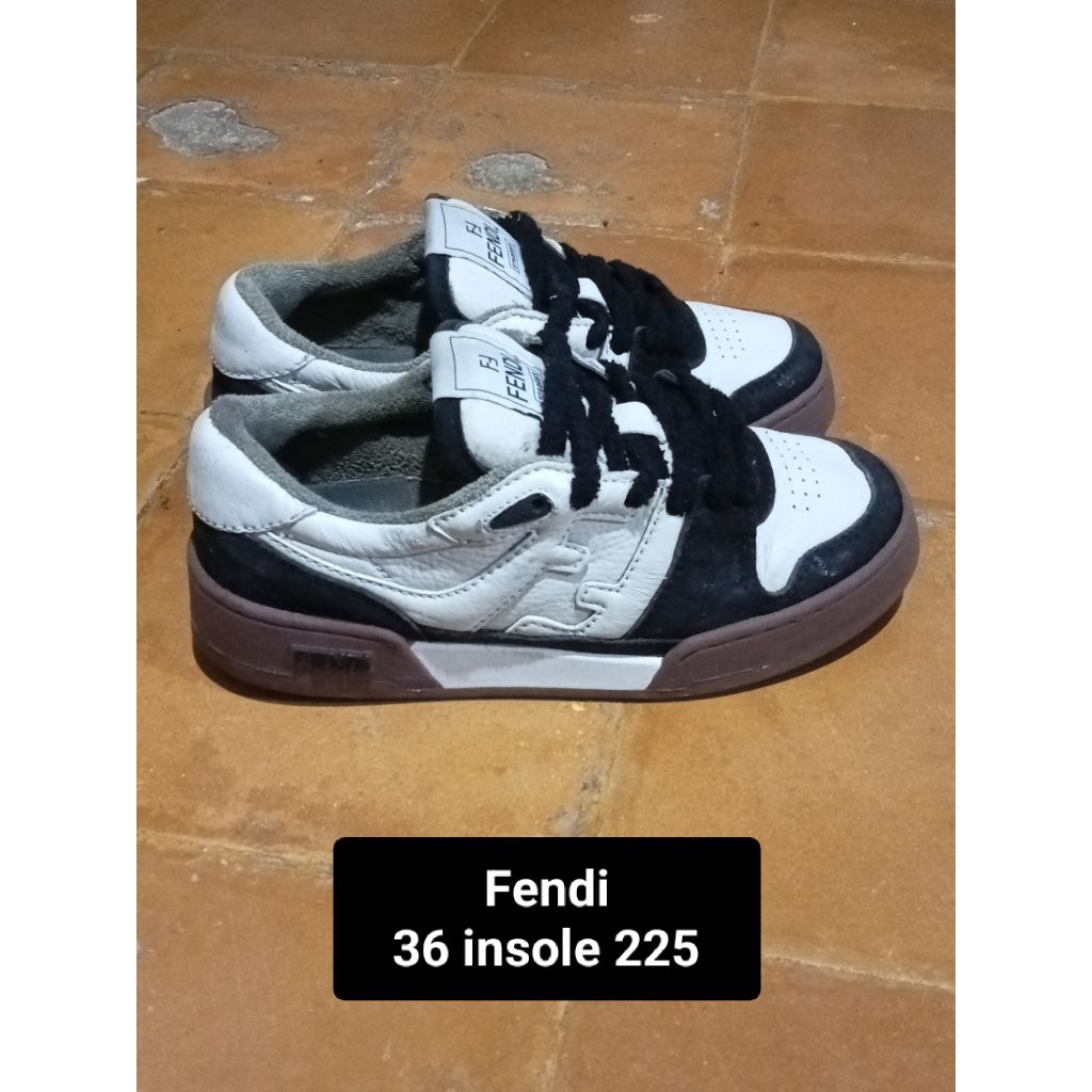 Fendi 36 insole 225