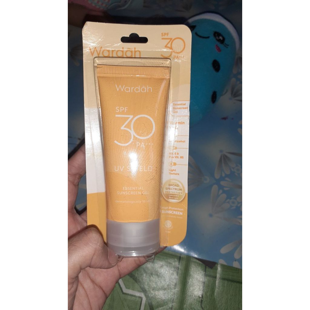 Wardah spf 30 essential suncreen gel