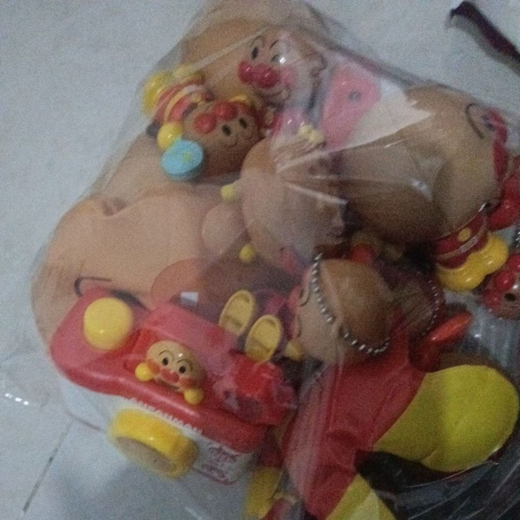 mianan karakter lucu