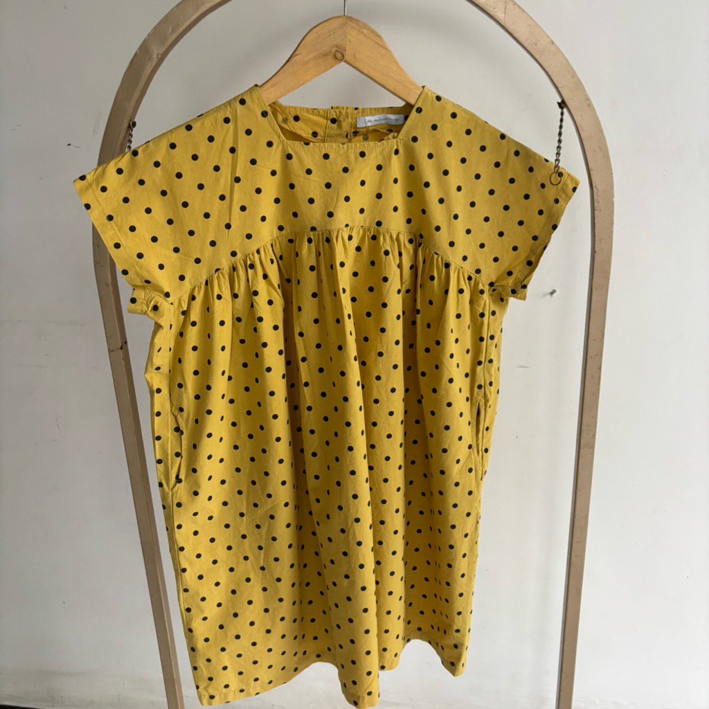 blouse kuning polkadot