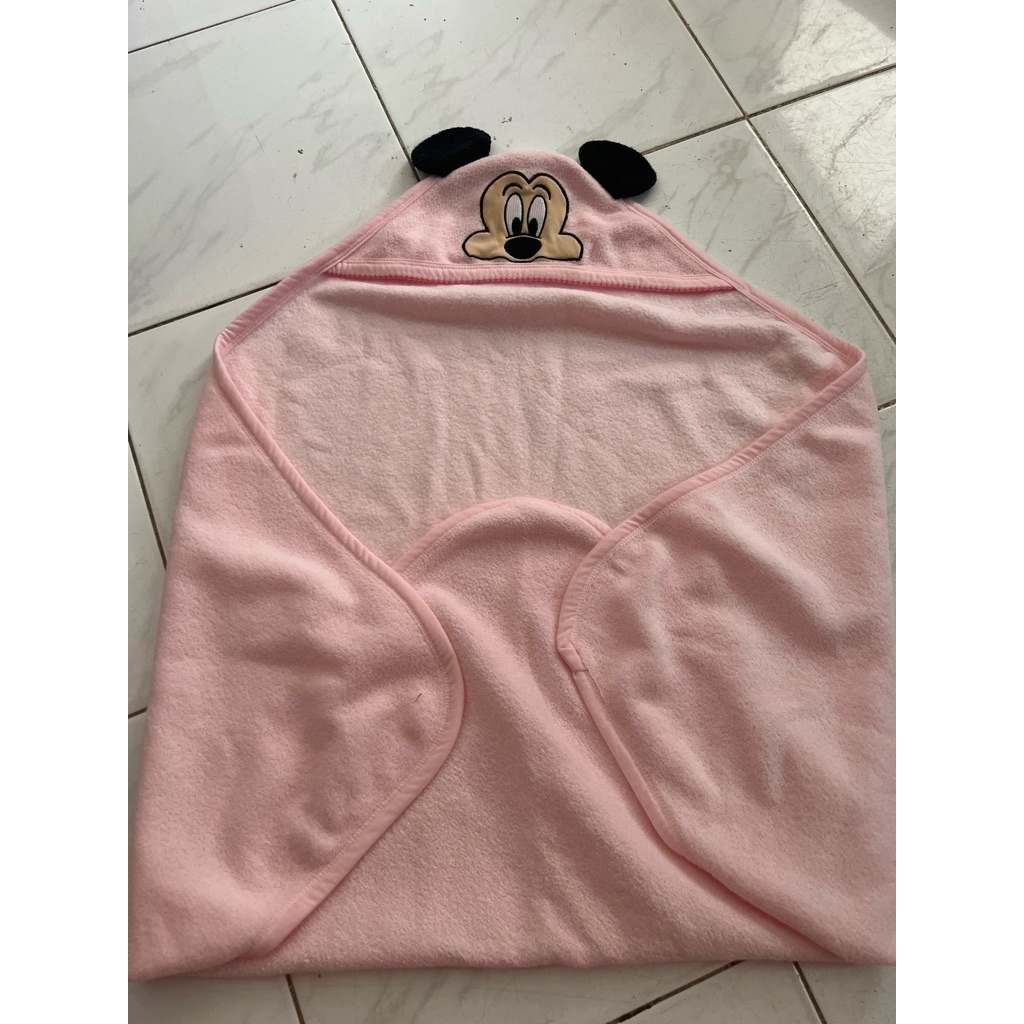 selimut topi bayi