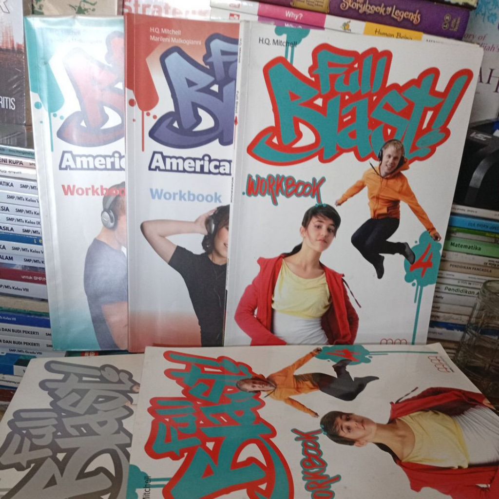BUKU FULL BLAST WORKBOOK