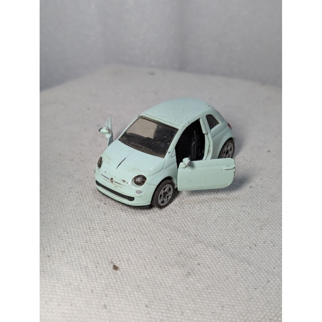 Fiat 500 by Siku