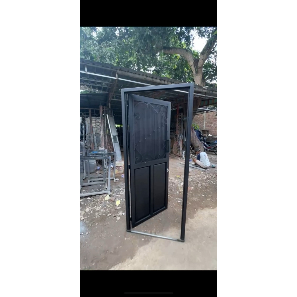pintu besi custum