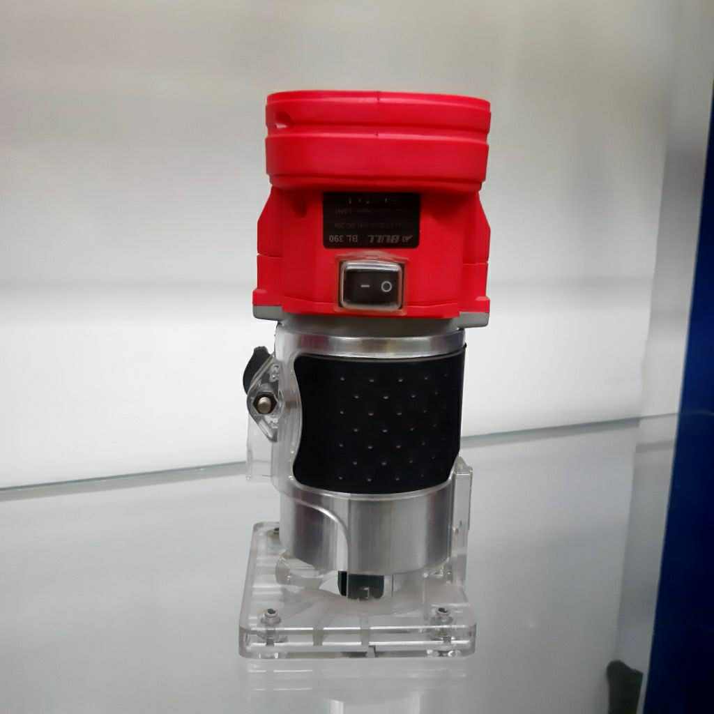 BULL TRIMER BATTERAI BL390