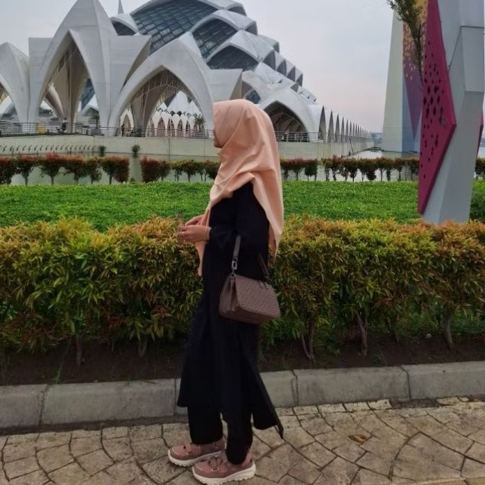 hijab standard polos Ansyi