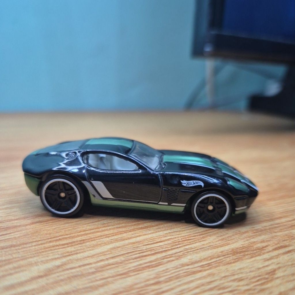 HOT WHEELS FORD SHELBY