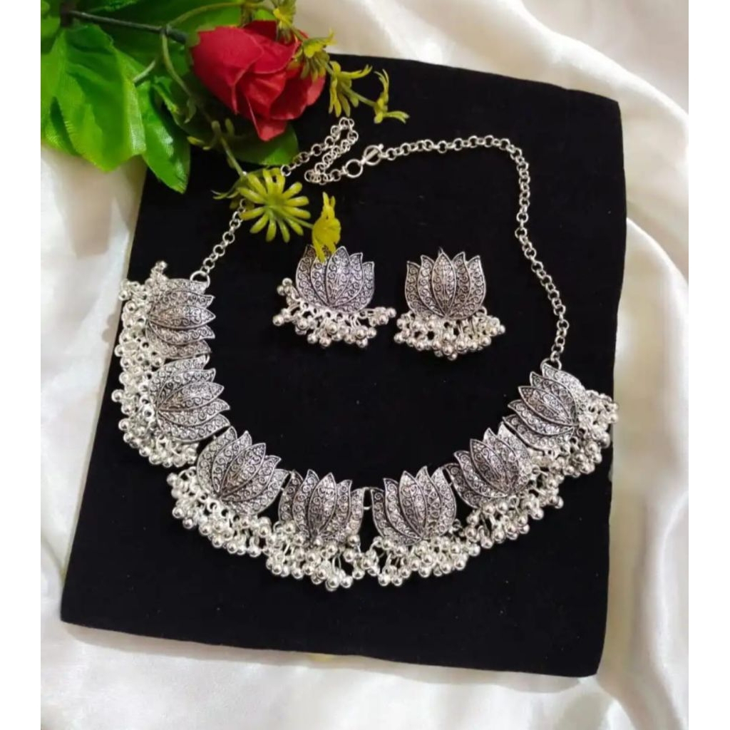 kalung anting teratai india