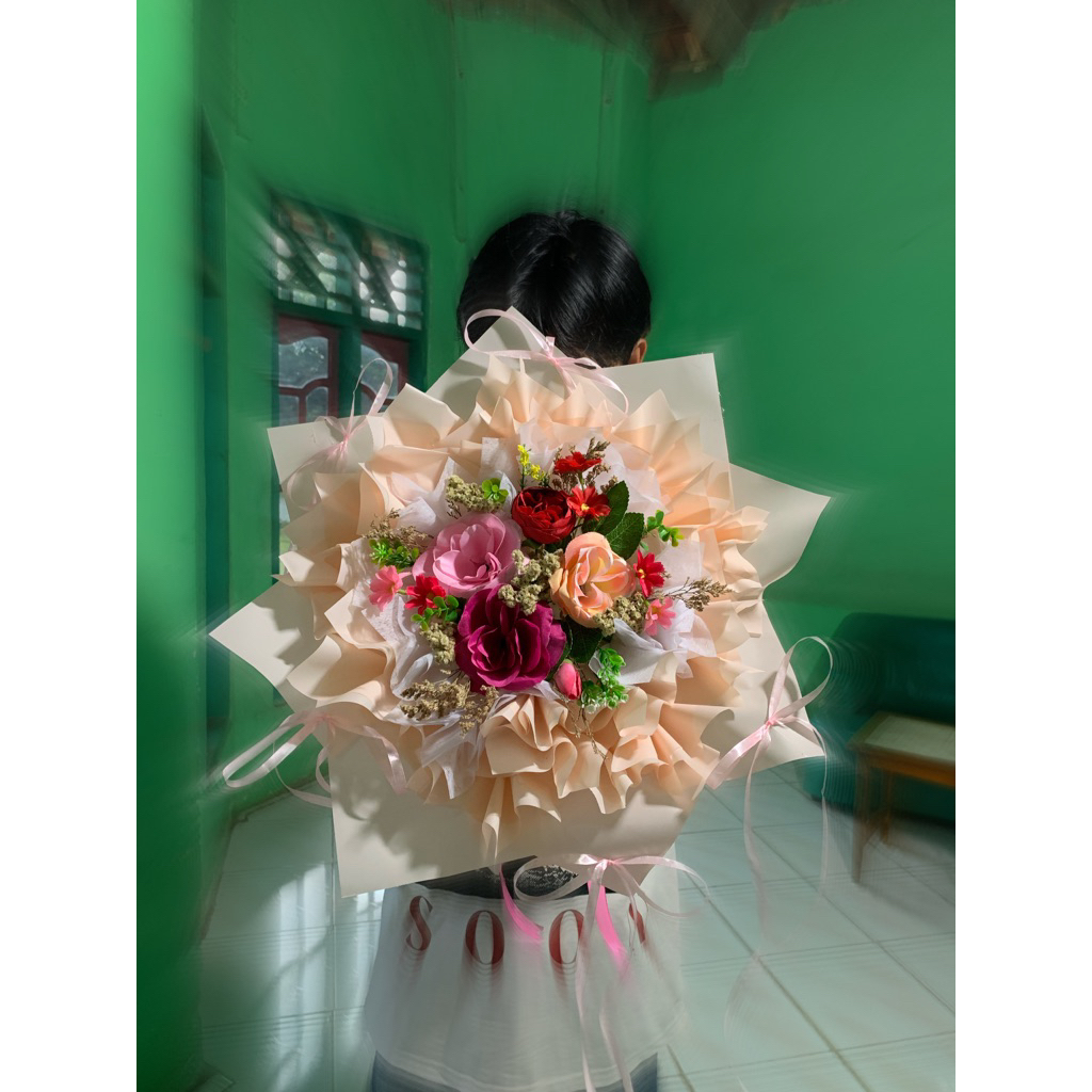 BUKET BUNGA ROUND BUKET
