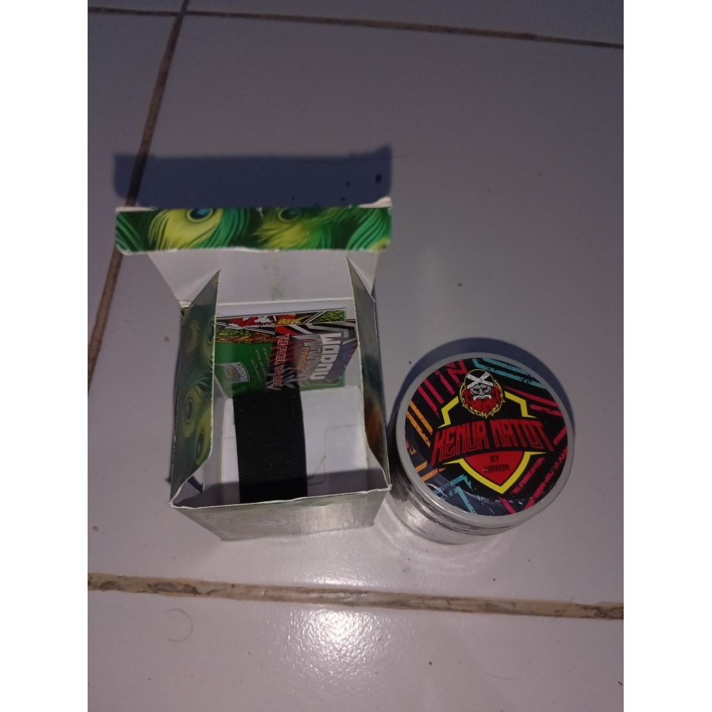 kenur matot (warokkite)