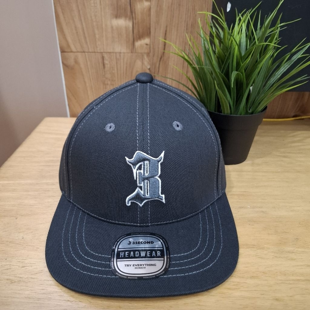 3second Topi Pria Snapback Basic Original 071225