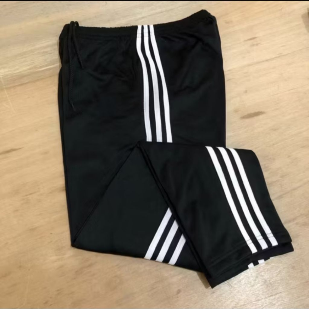 celana training strip 3