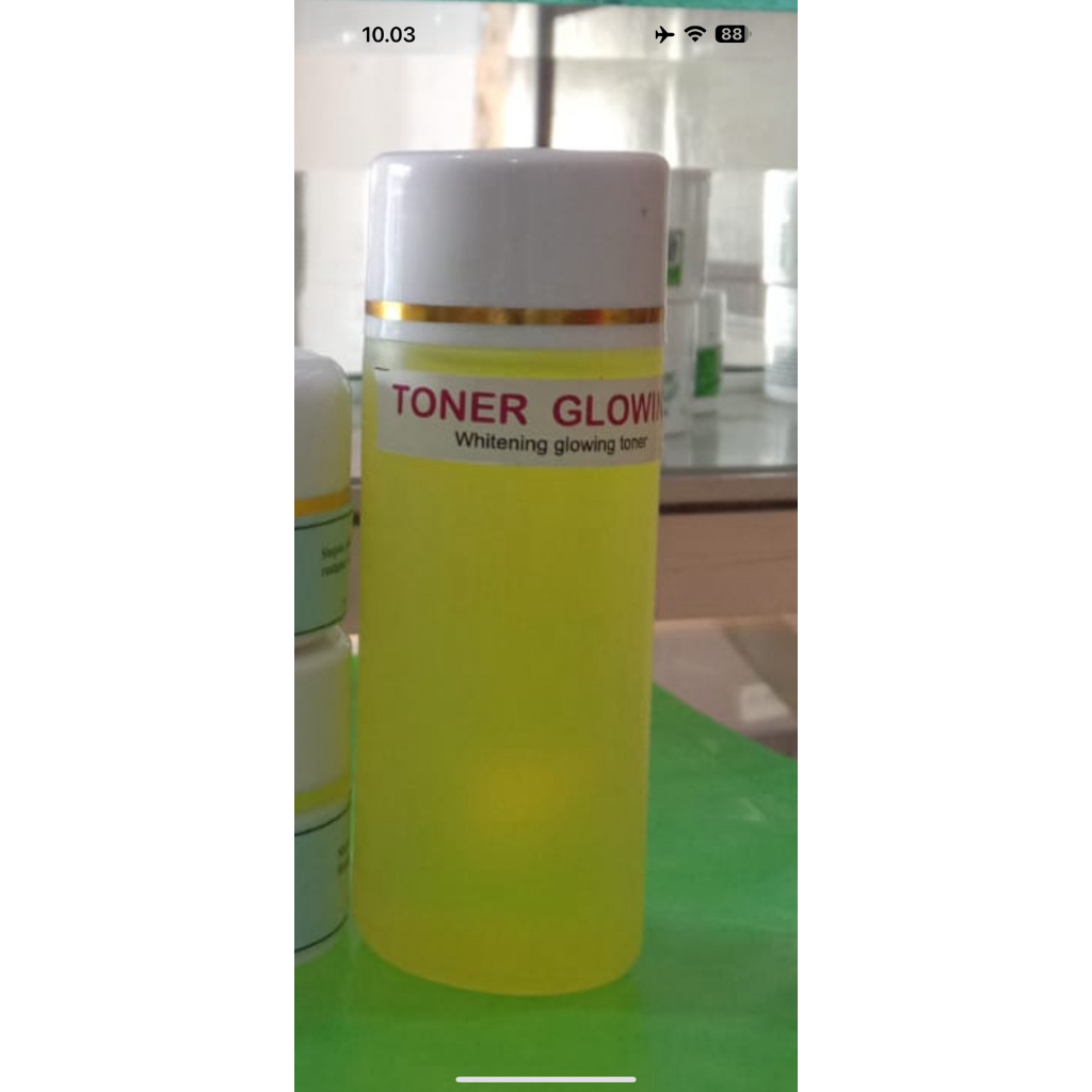 Ecer toner glowing