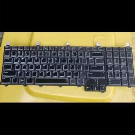 Keyboard laptop alienware M17 X R4