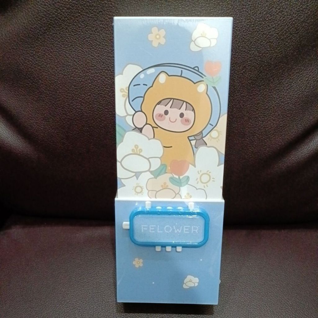 Tempat pensil passcode