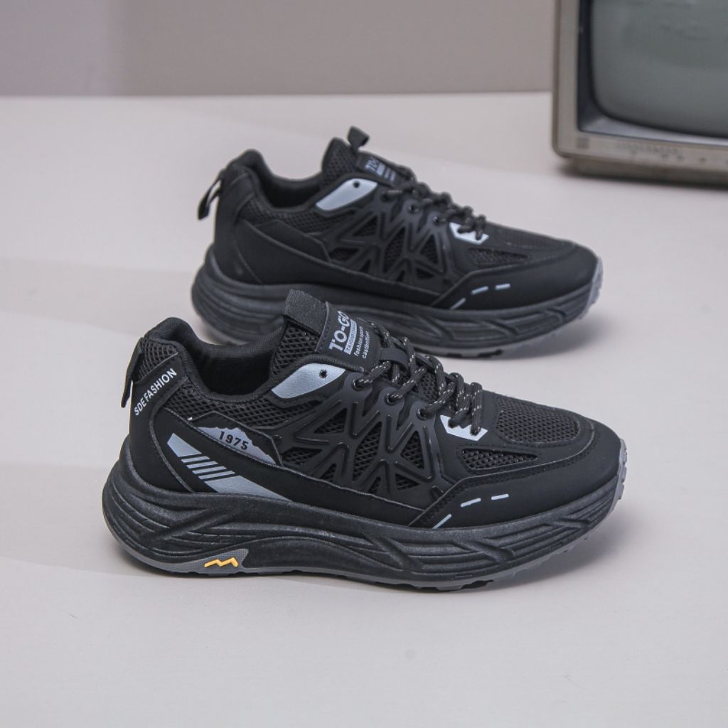 (Arvenic) Sepatu sneaker pria