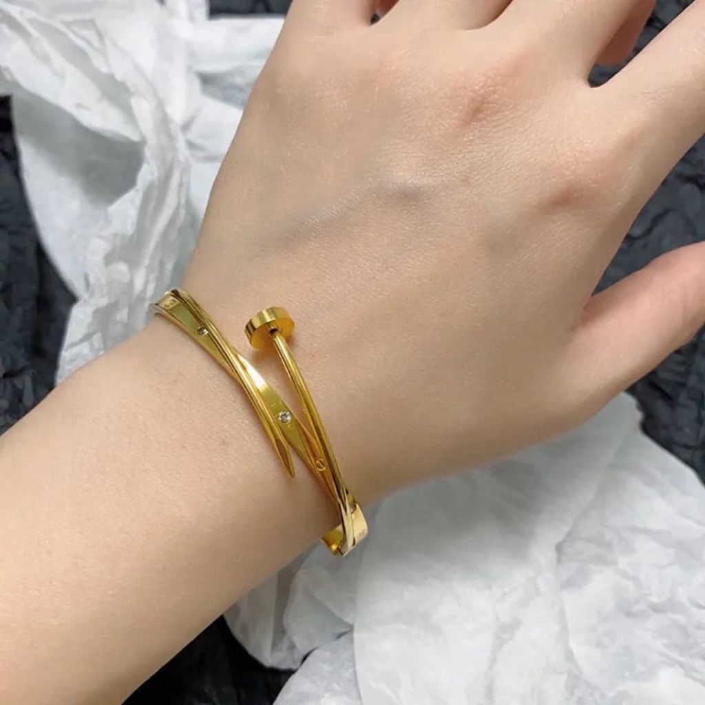 Gelang Bangle Titanium Model Paku Diamond