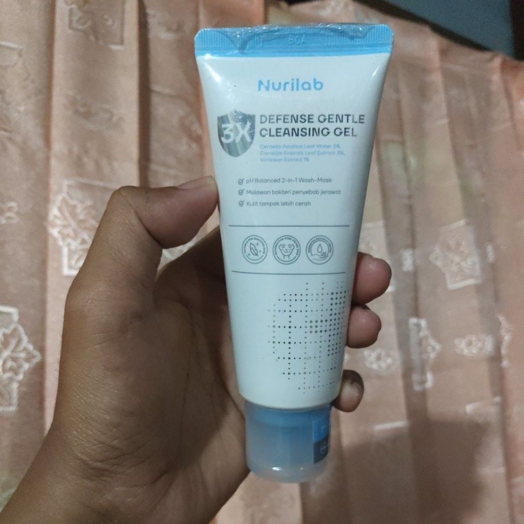 Pembersih Wajah