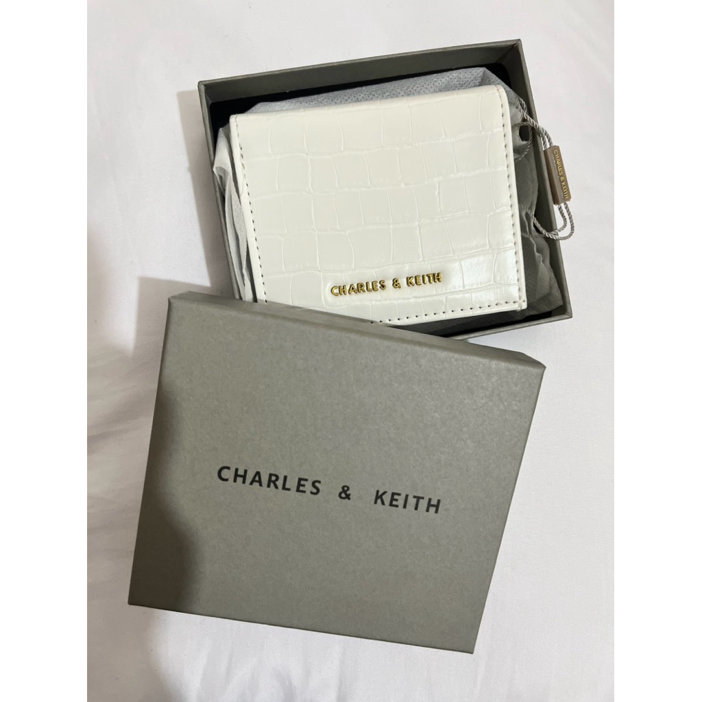 CK WALLET WHITE