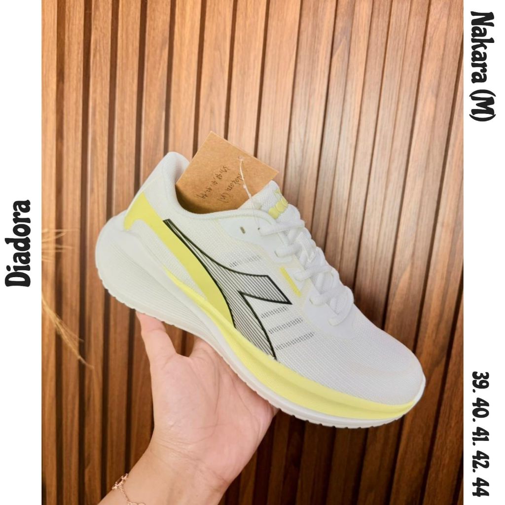 SEPATU COWOK NAKARA