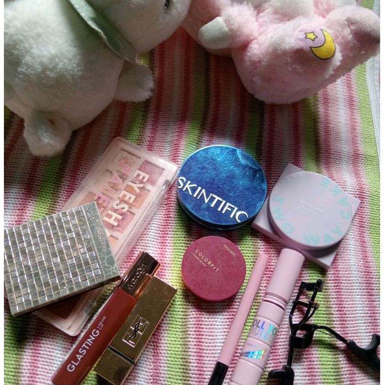 skincare / makeup