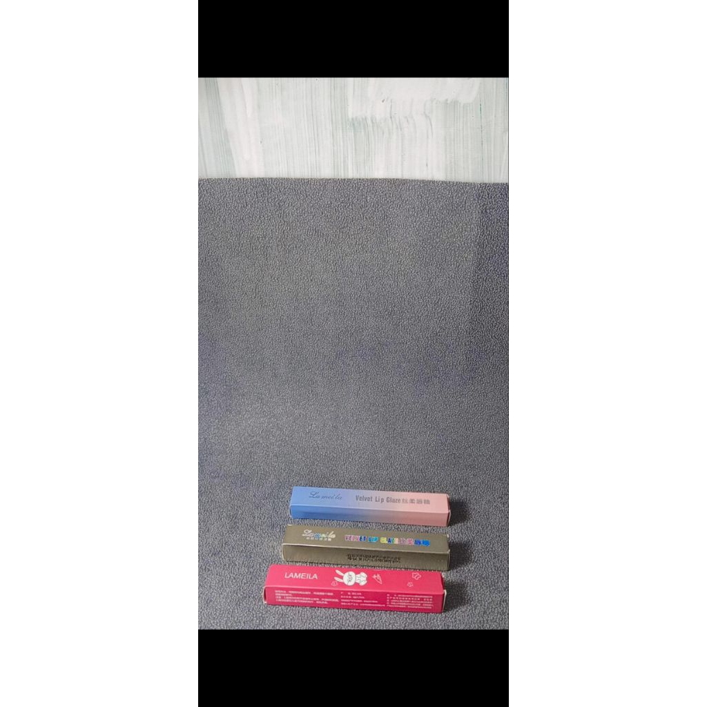 Harga Lip glaze 1 pcs random