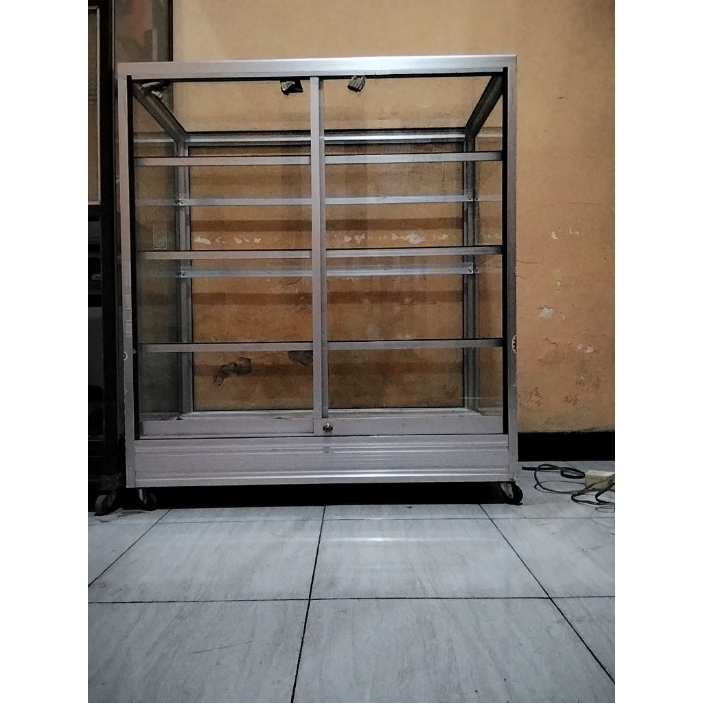 etalase 1meter