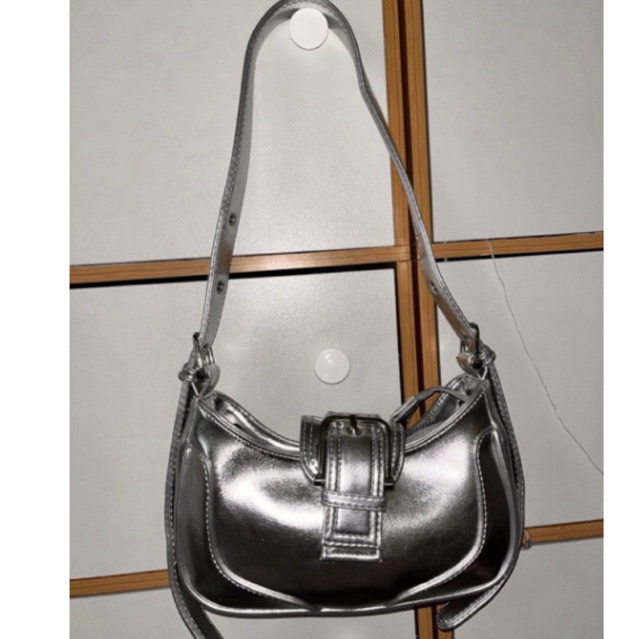 Sling bag Damelia