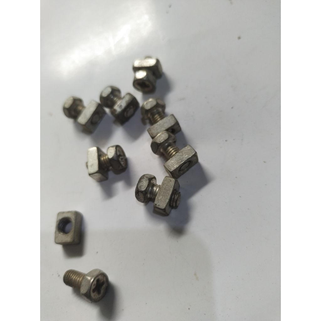 MUR AKI MOTOR
