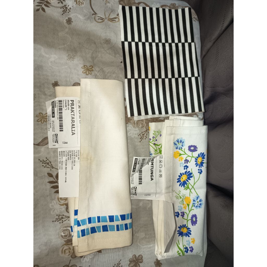 Taplak Meja Mini IKEA K. S1111