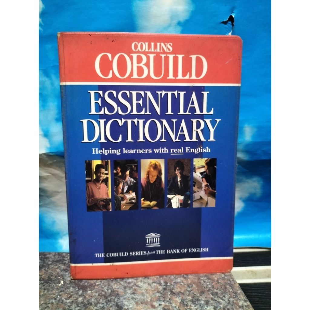 BUKU BEKAS COLLINS COBUILD ESSENTIAL DICTIONARY