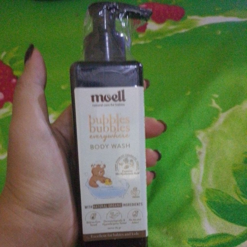 Moell Body Wash