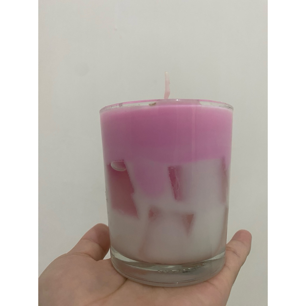 lilin strawberry milky