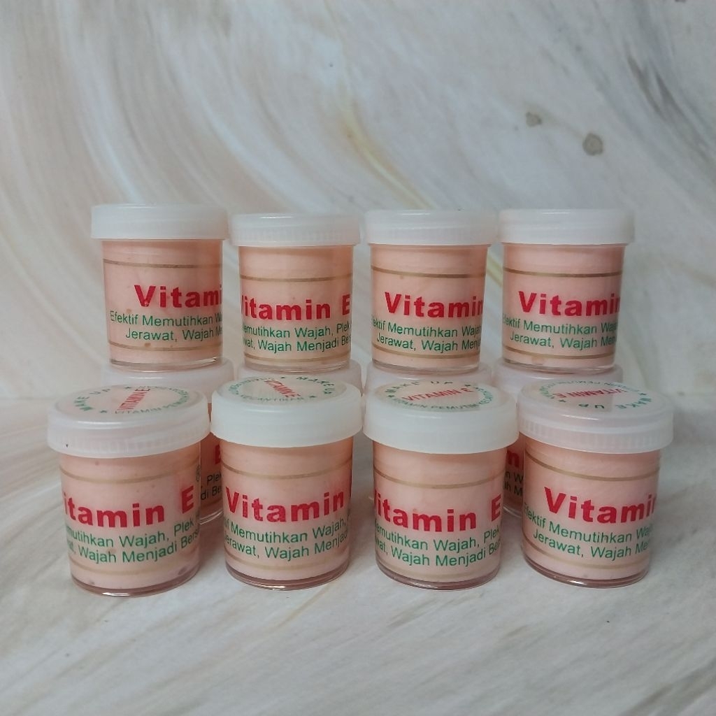 12pcs Cream Vitamin E Saing Dan Malam