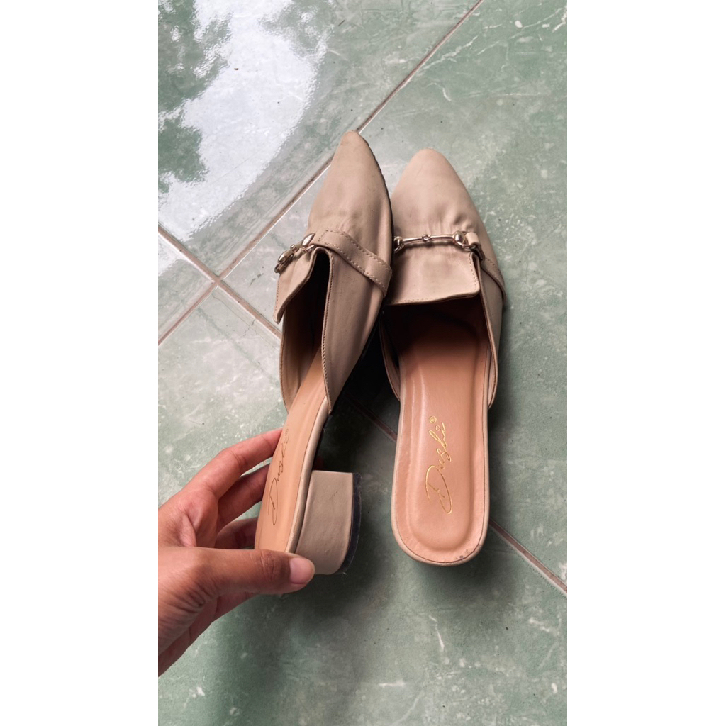 heels mules