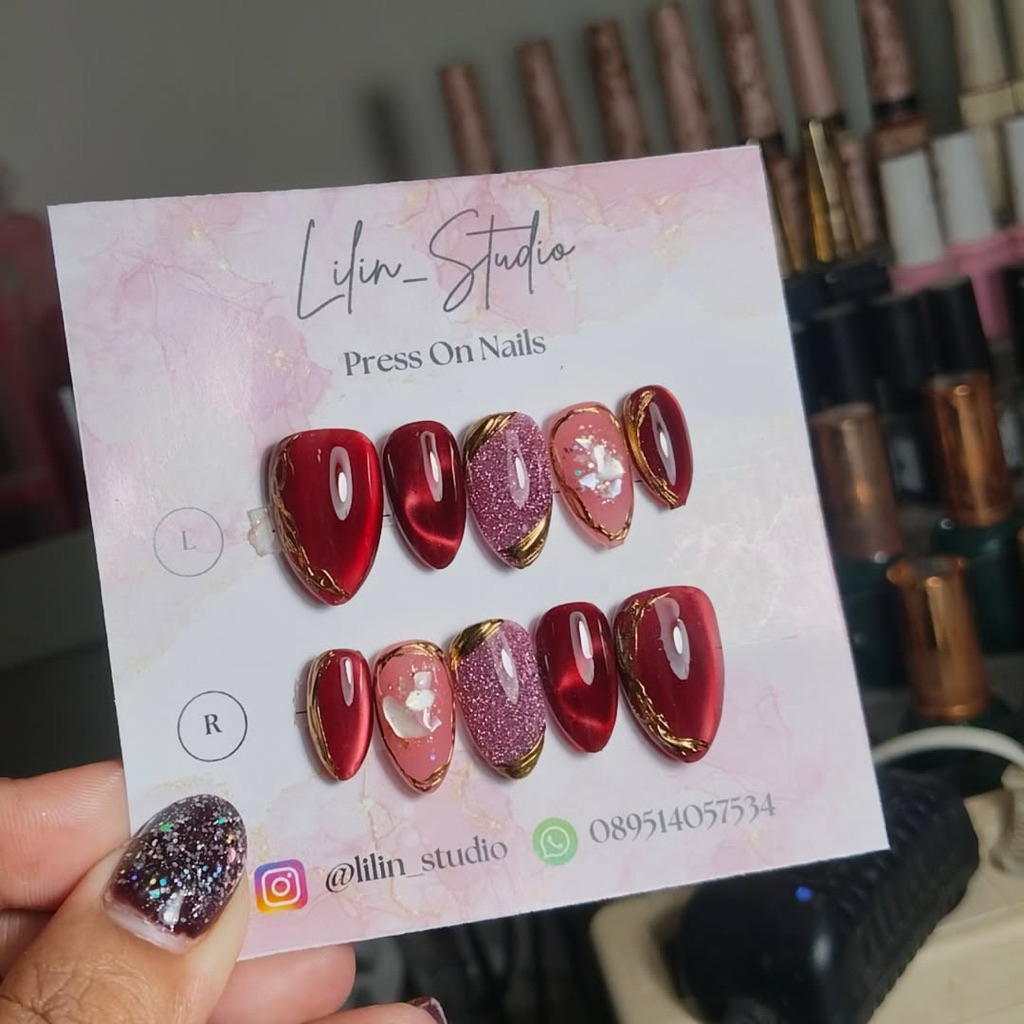 PRESS ON NAILS MERAH