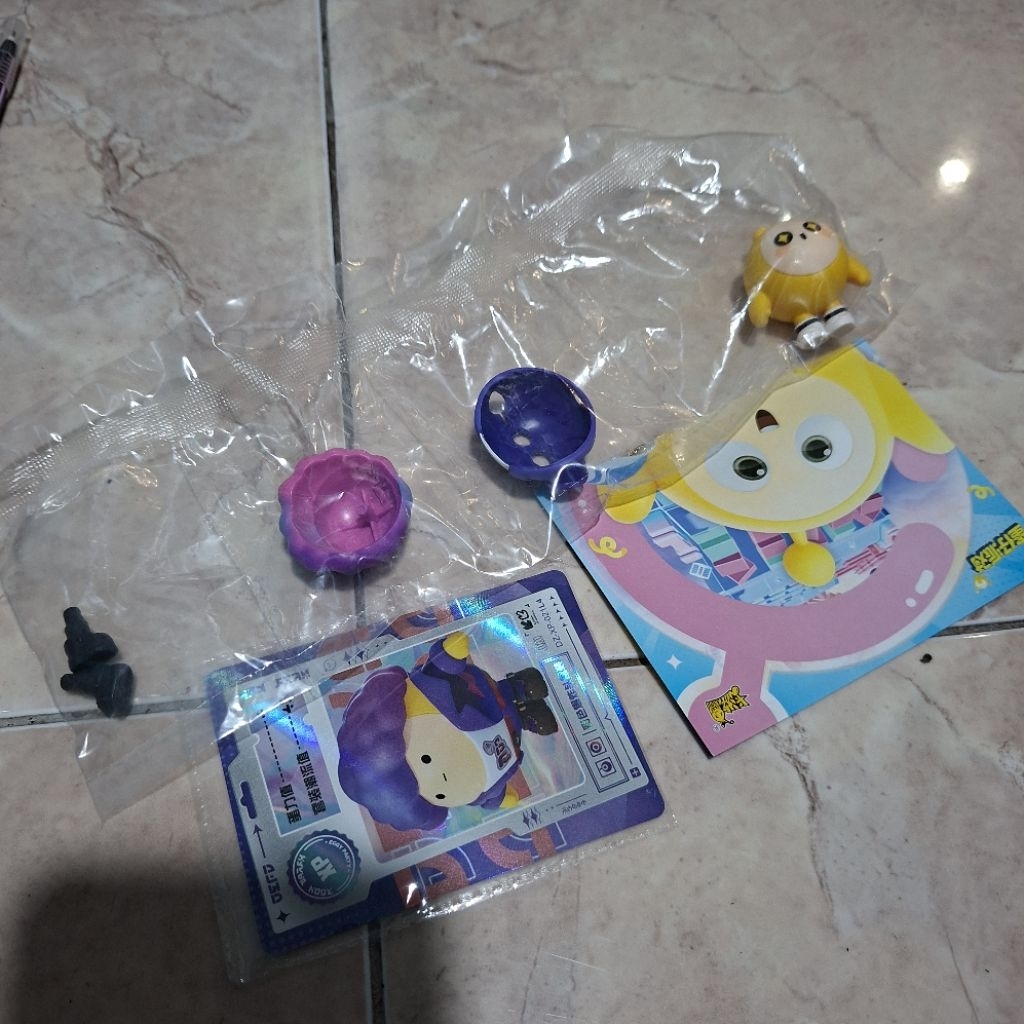 Kayou Eggy Party Assemble figure