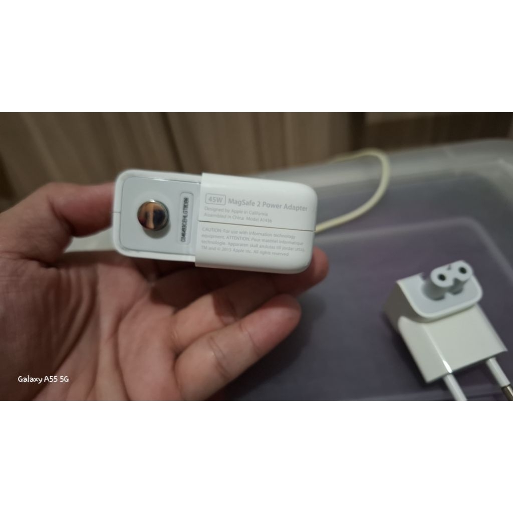 Cargher Maxbook Aple 45 w Original
