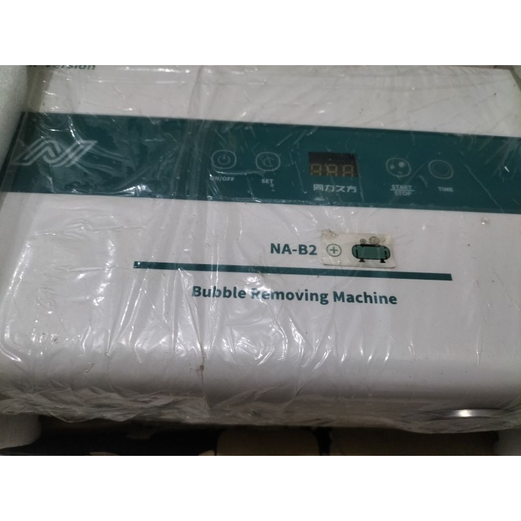 Nassan+B2 bubble remover machine