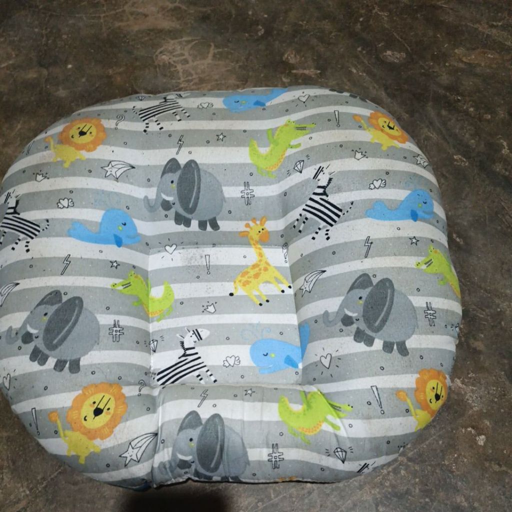 kasur bayi bekas