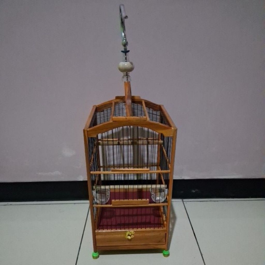 SangkarMahkotaKayuJati