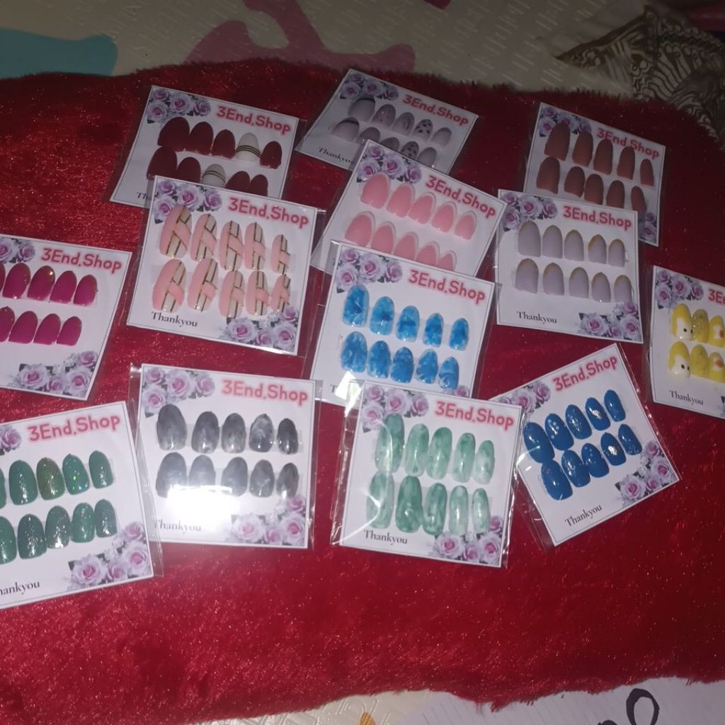 Press On Nail Art (Oval)