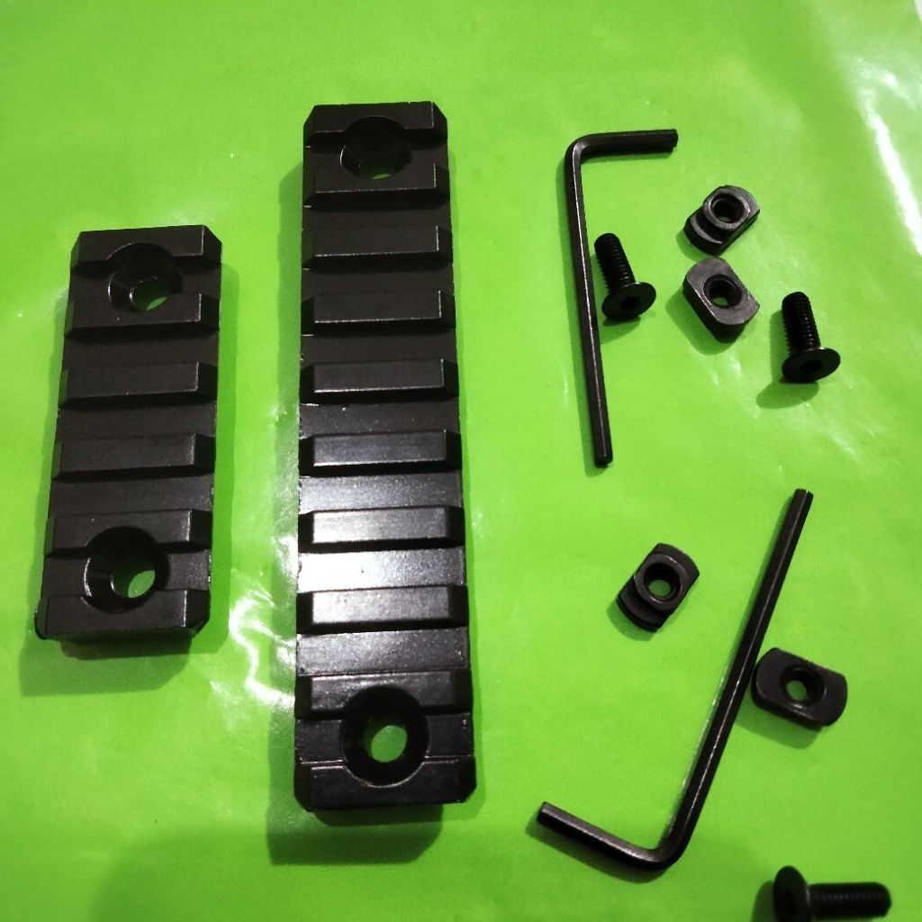 Rell picantini hitam