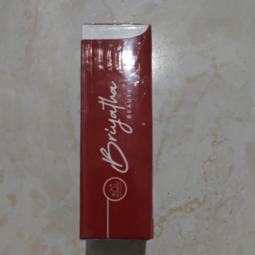 Body Serum Mencerahkan kulit